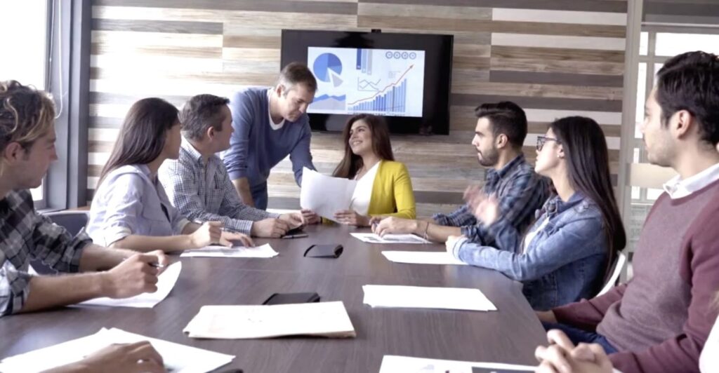 Productivity Gamification: Transforming the Corporate Environment into a High-Performance Game
